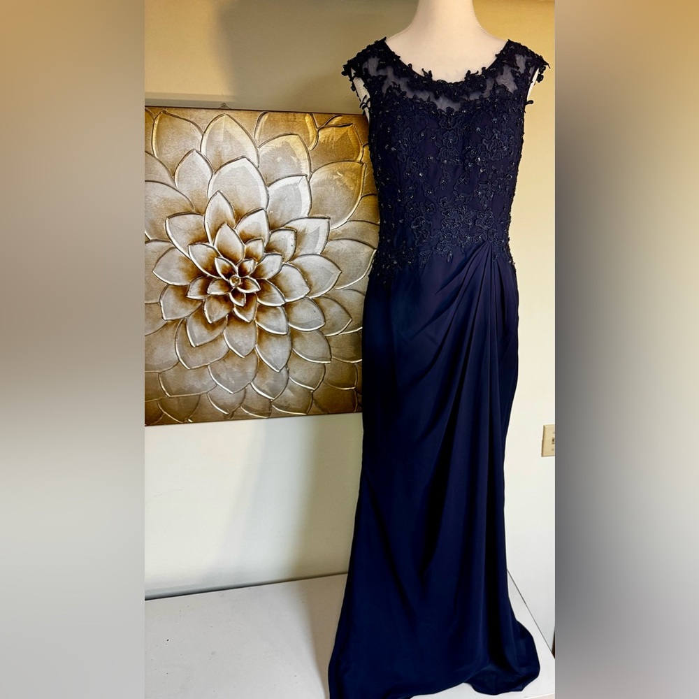 Stacees Navy Blue NWT sz 8
